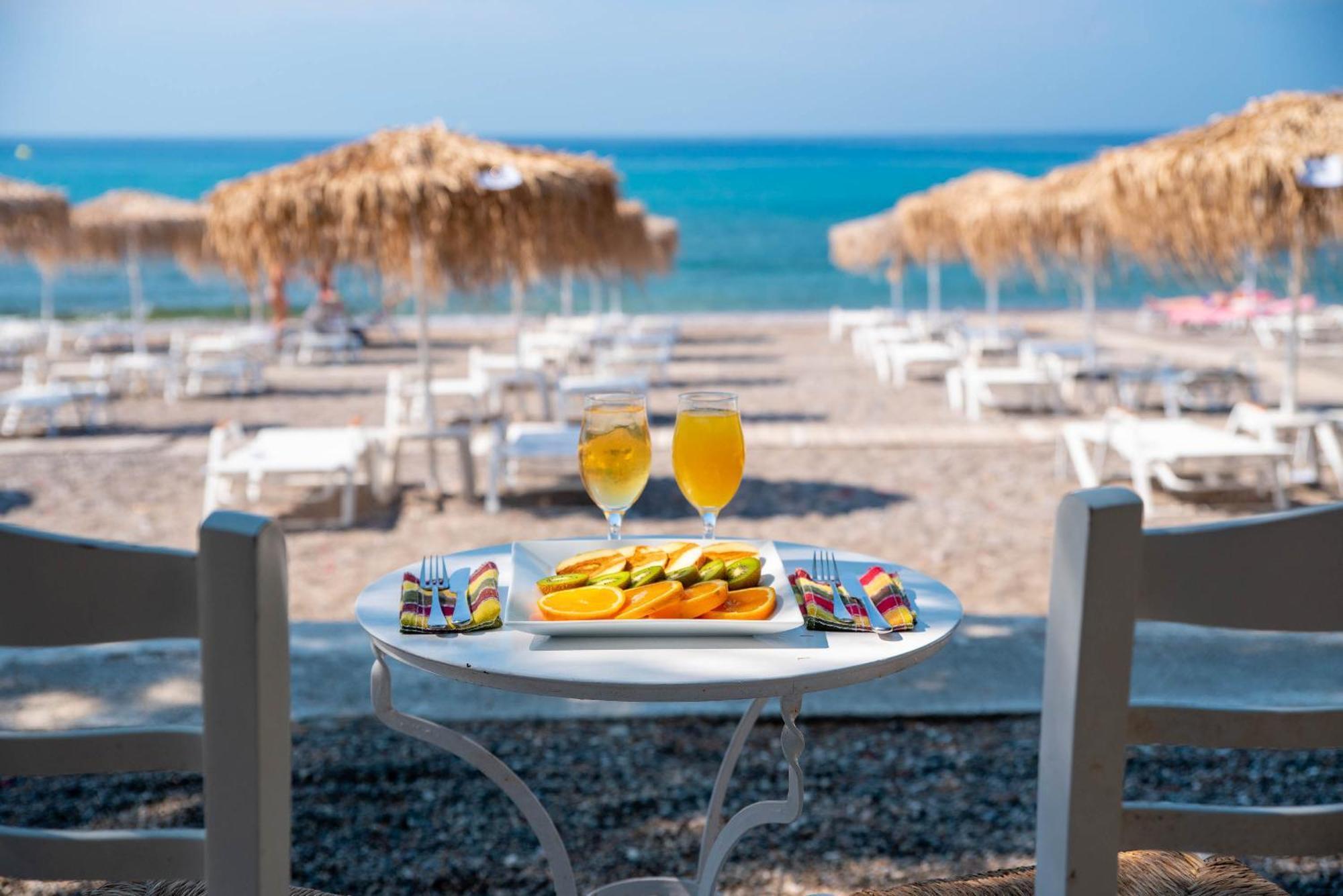 Elvita Beach Hotel 키오타리 외부 사진