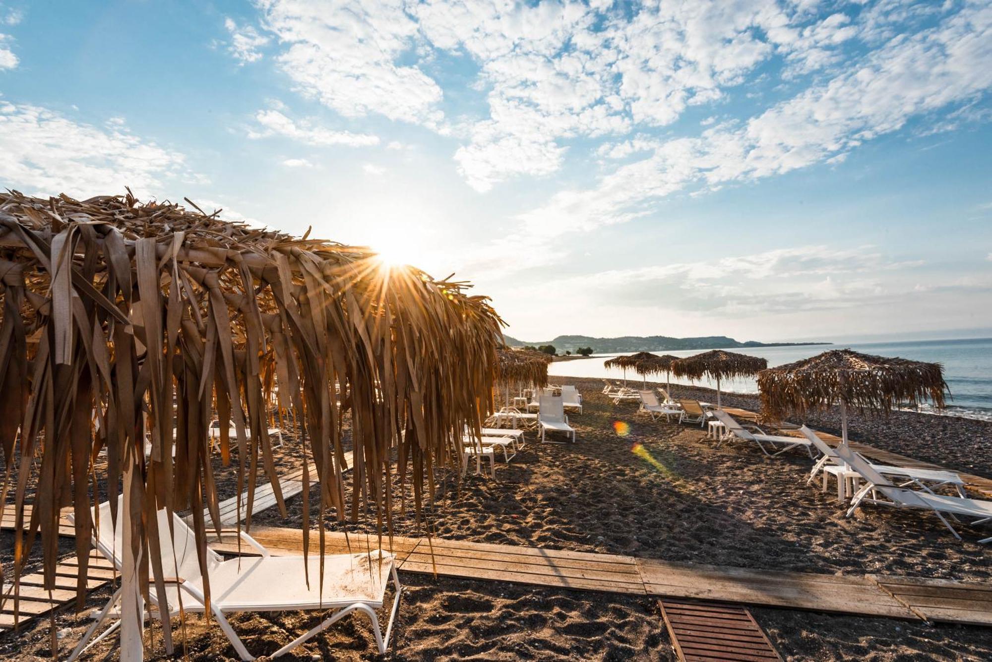 Elvita Beach Hotel 키오타리 외부 사진